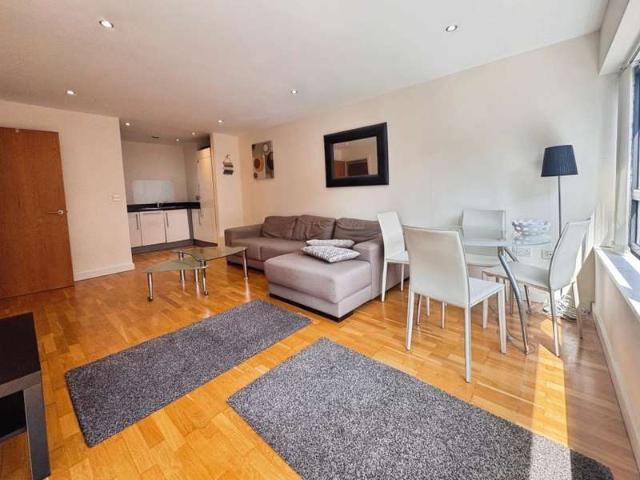 Apartment for sale in Salford, Greater Manchester