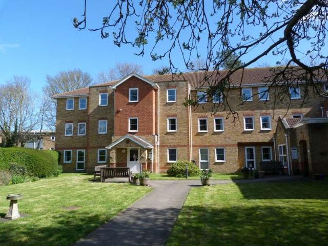 Apartment for sale in Bromstone, Acol