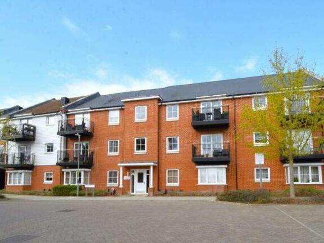 Apartment for sale in The Butts, Kent
