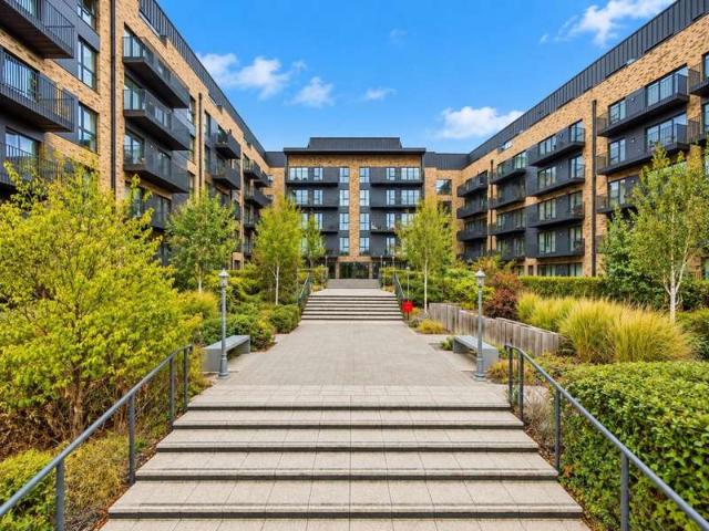 Apartment for sale in Repton Manor, Bridgefield