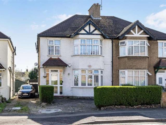 Apartment for sale in South Stanmore, Little Stanmore