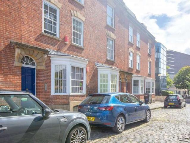 Apartment for sale in Broadmead, Feckenham