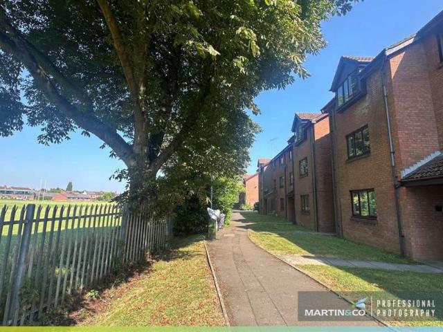 Apartment for sale in Penylan, Falcon Lodge
