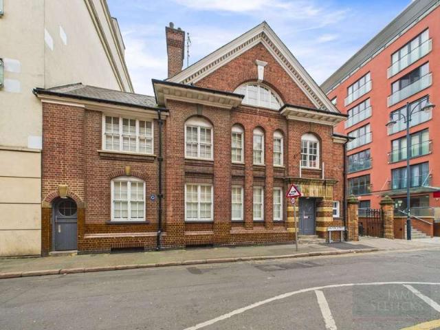 Studio for sale in St Matthew's, Old Wharf