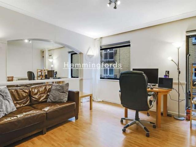 Apartment for sale in St Paul's, Greater London