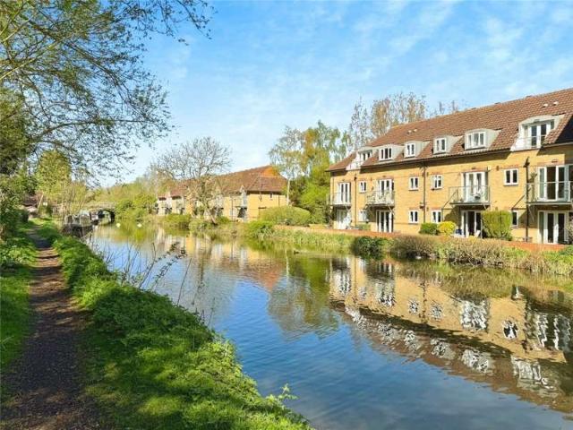 Apartment for sale in Old Harlow, Harlow
