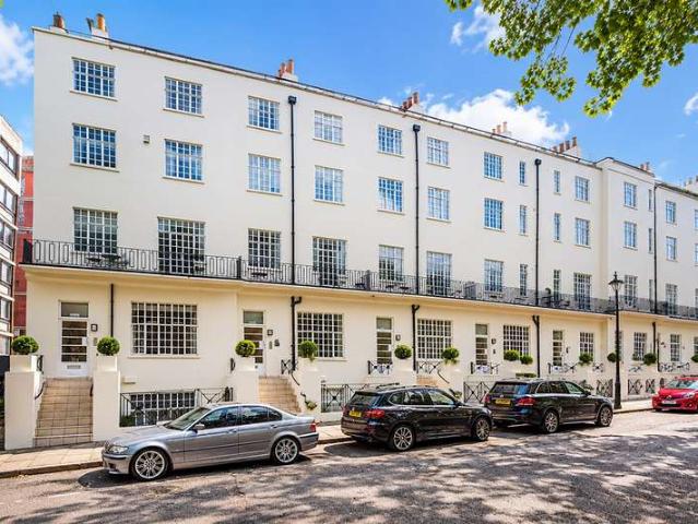 Apartment for sale in City of Westminster, Greater London