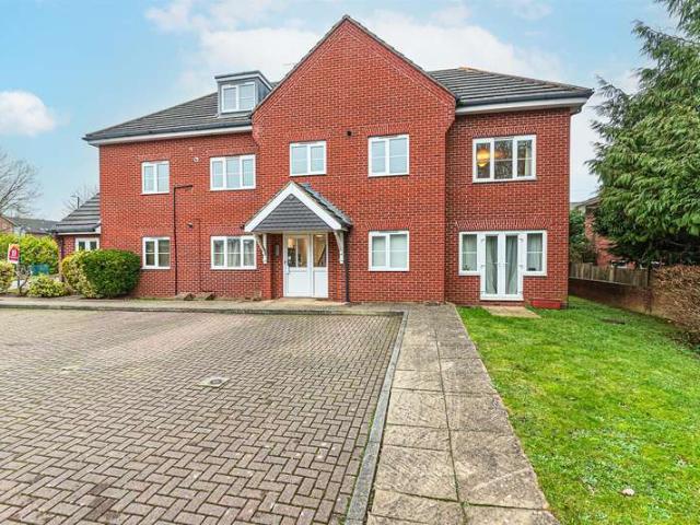 Apartment for sale in Crowthorne