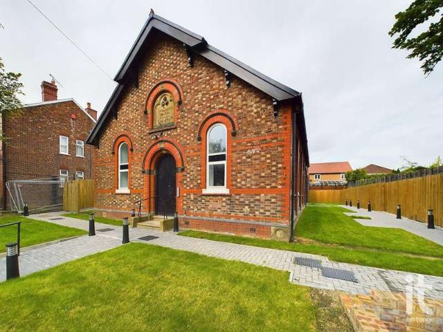 Apartment for sale in Hazel Grove, Greater Manchester