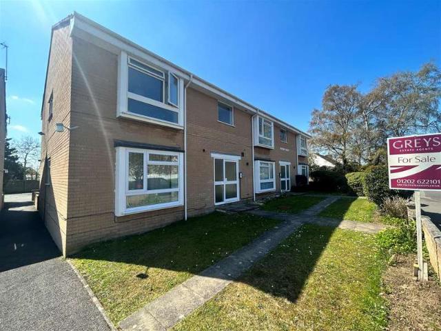 Apartment for sale in Lytchett Matravers