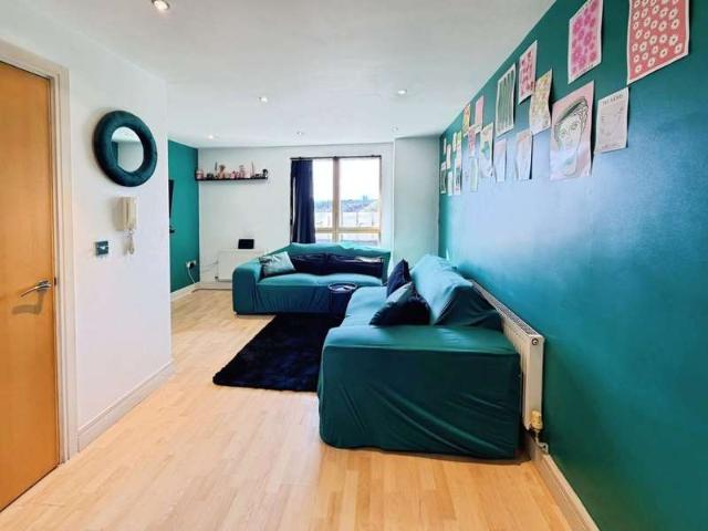 Apartment for sale in West Yorkshire