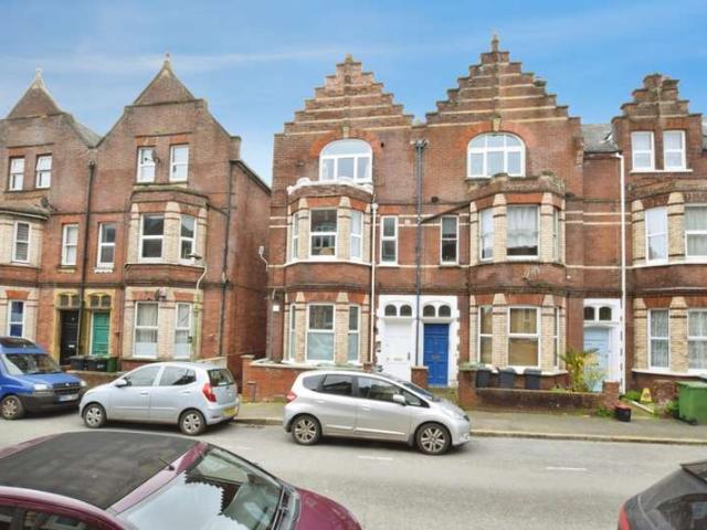 Apartment for sale in Watergate, Devon