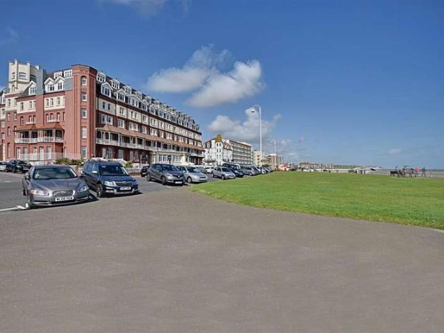 Apartment for sale in Central, Heathlands