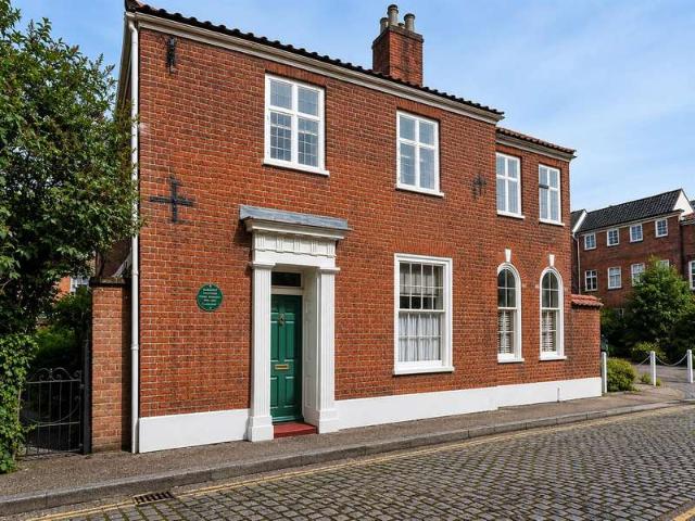 Apartment for sale in New Catton, East Bank