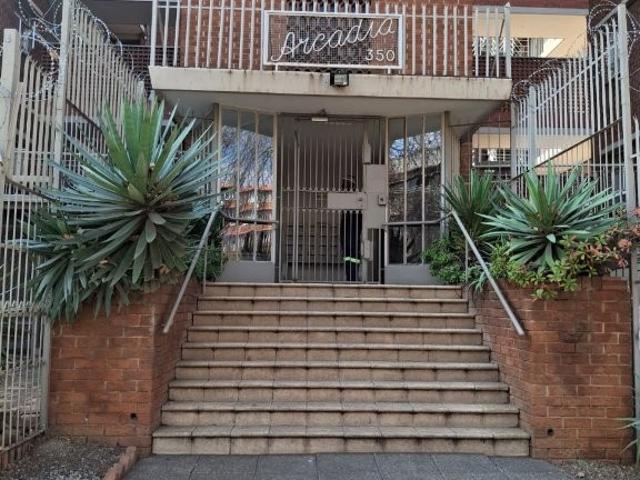 Apartment for rent in Waterkloof, Gauteng