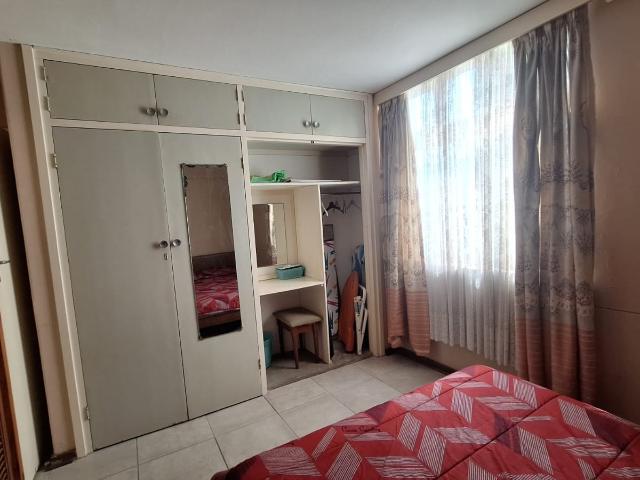 Apartment for sale in Kingsburgh, Kwazulu-natal