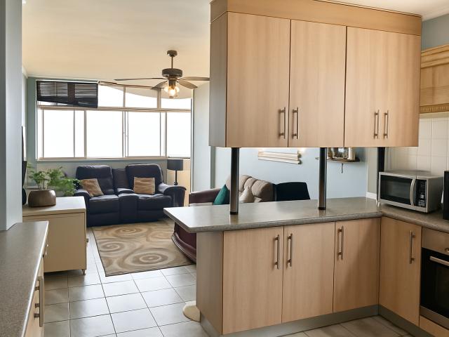 Apartment for sale in Kingsburgh, Kwazulu-natal