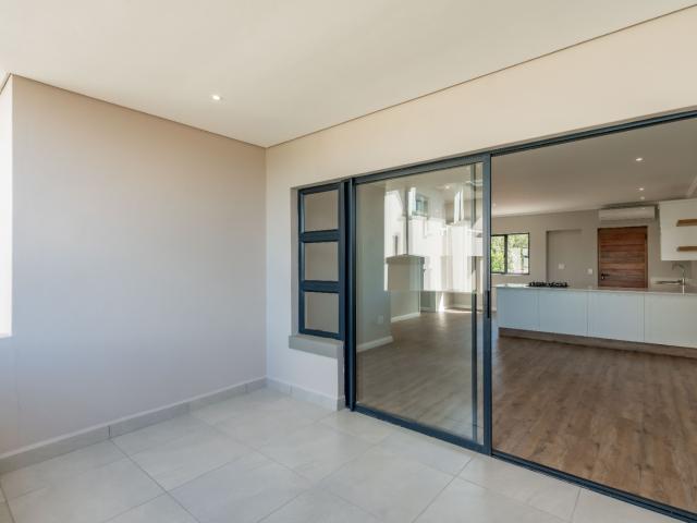 Apartment for sale in Hillcrest, Kwazulu-natal