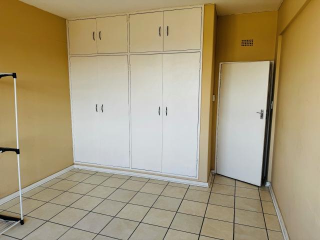 Apartment for sale in Vosloorus, Gauteng