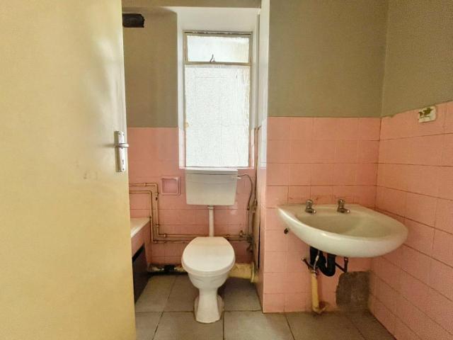 Apartment for sale in Newtown, Vosloorus
