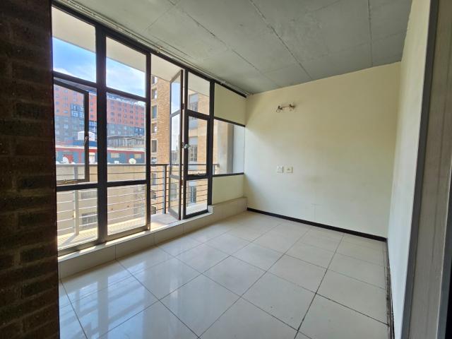 Apartment for sale in Vosloorus, Gauteng