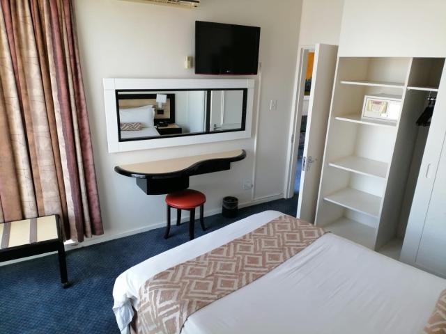 Apartment for sale in Vosloorus, Gauteng