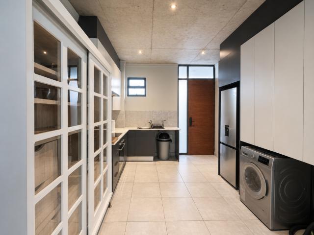 Apartment for sale in Waterkloof, Gauteng