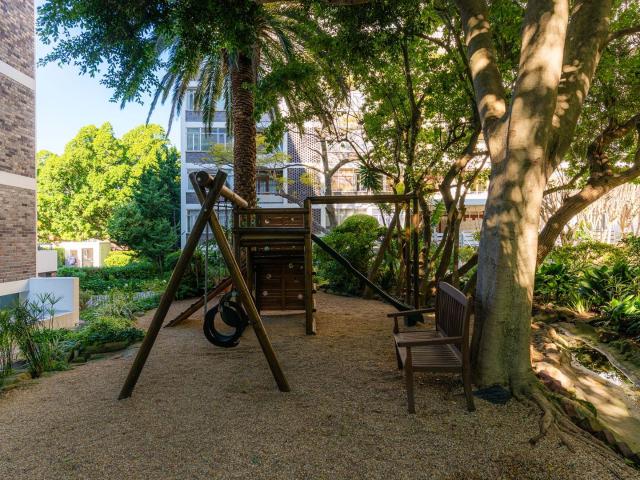 Apartment for sale in Cape Town, Western Cape