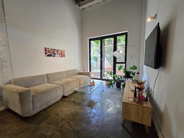 Apartment for sale in Vosloorus, Gauteng