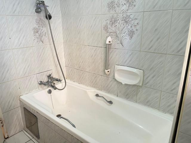 Apartment for sale in Vosloorus, Gauteng