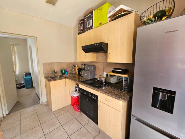 Apartment for sale in Dr Kenneth Kaunda, North West