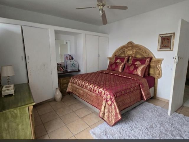 Apartment for sale in Seaview, Kwazulu-natal
