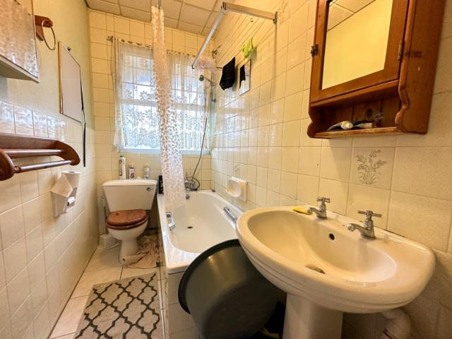Apartment for sale in Seaview, Kwazulu-natal