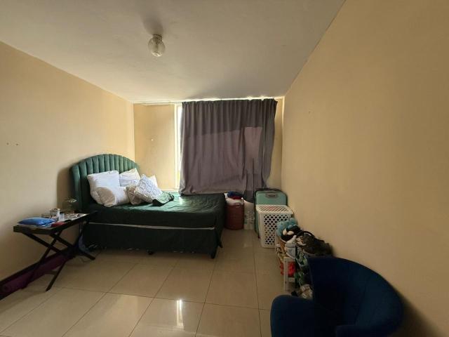 Apartment for sale in Seaview, Kwazulu-natal