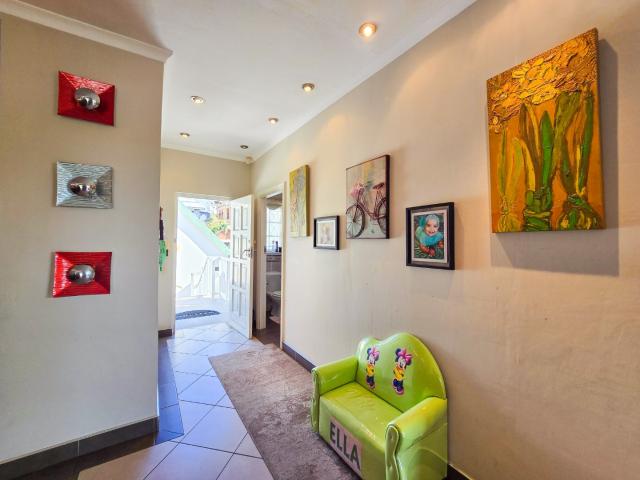 Apartment for sale in Seaview, Kwazulu-natal