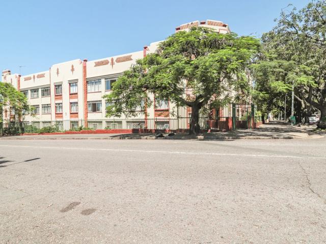 Apartment for sale in Seaview, Kwazulu-natal