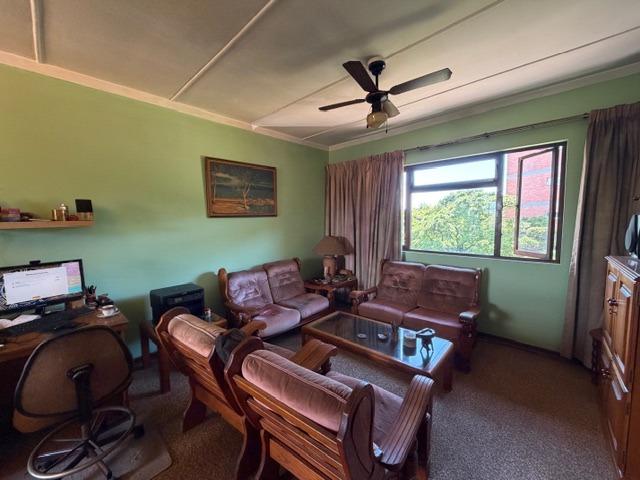 Apartment for sale in Seaview, Kwazulu-natal
