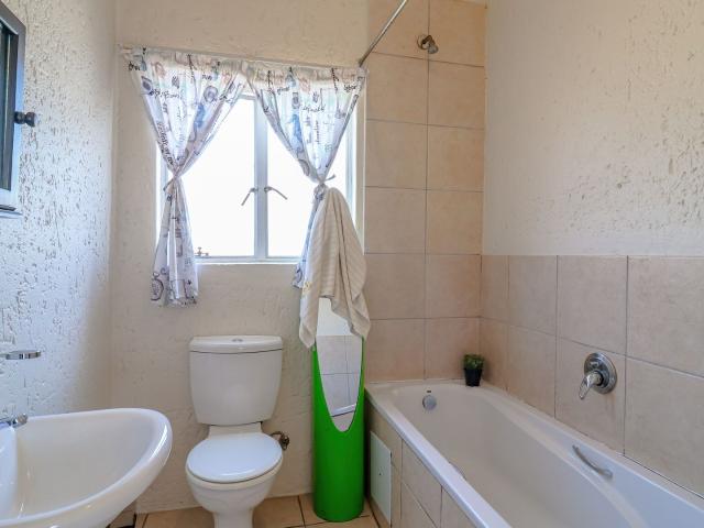 Apartment for sale in Randburg, Gauteng