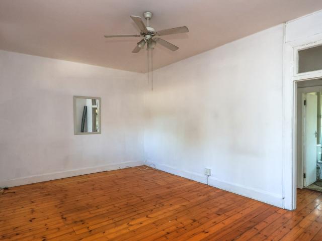 Apartment for sale in Seaview, Kwazulu-natal