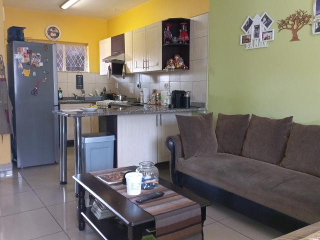 Apartment for sale in Seaview, Kwazulu-natal