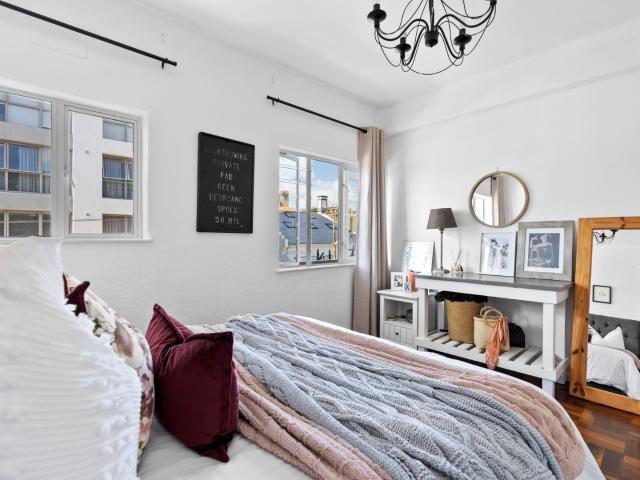 Apartment for sale in Cape Town, Western Cape