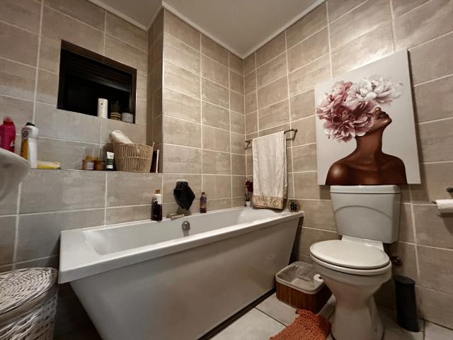 Apartment for sale in Waterkloof, Gauteng