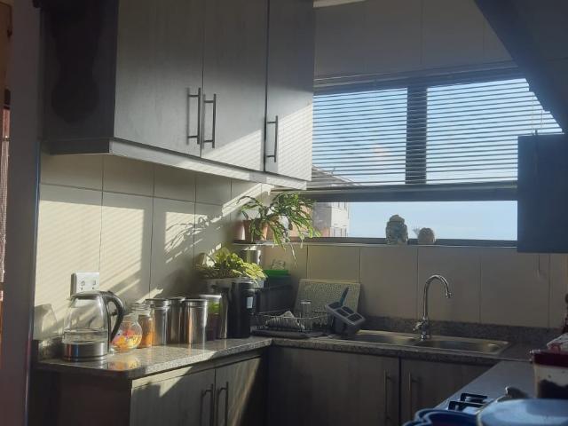 Apartment for sale in Kingsburgh, Kwazulu-natal