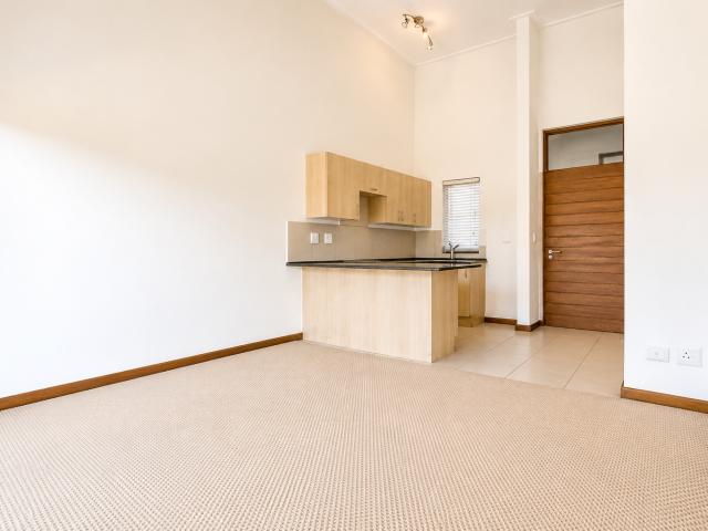 Apartment for sale in Nooitgedacht, Gauteng
