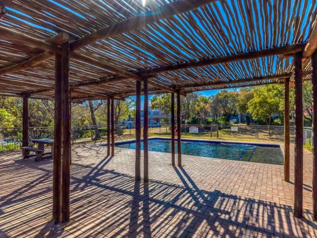Apartment for sale in Nooitgedacht, Gauteng