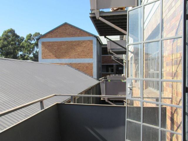 Apartment for sale in Vosloorus, Gauteng
