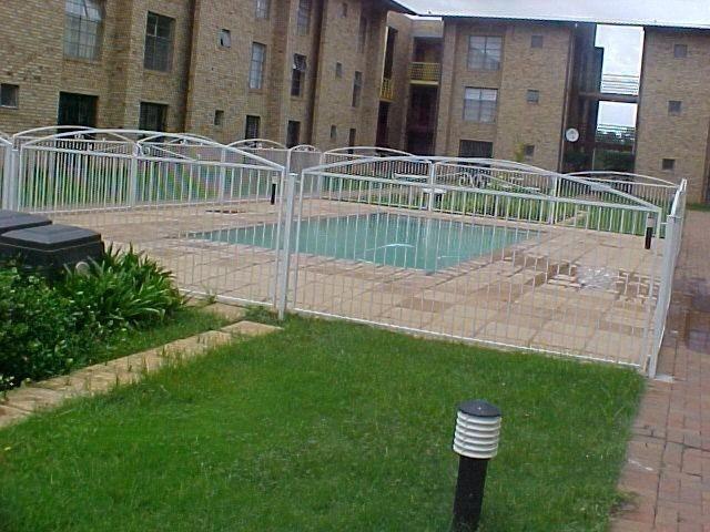 Apartment for sale in Dr Kenneth Kaunda, North West