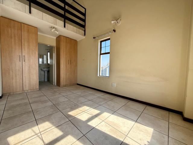 Apartment for sale in Olievenhoutbos, Gauteng