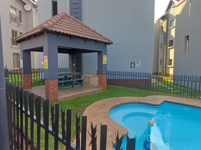 Apartment for sale in Olievenhoutbos, Gauteng