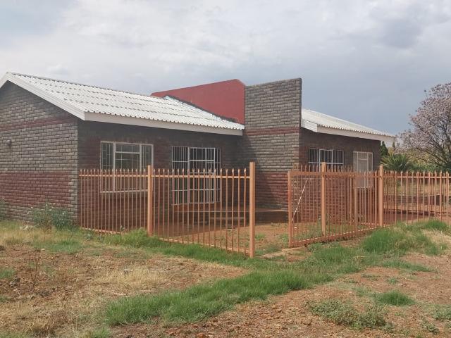 Apartment for sale in Kgalagadi, Northern Cape